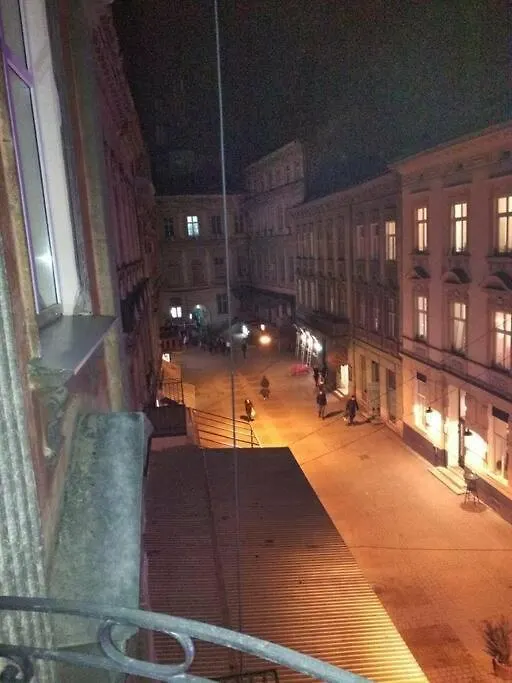 Homestay Rooms In The Center Of Lviv