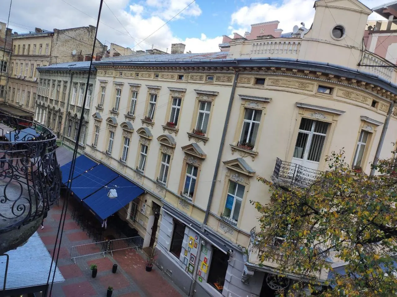 Rooms In The Center Of Lviv Homestay